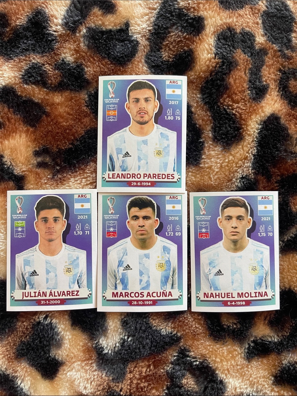 Panini Kids Trading Cards - Blue, White, Purple (Argentina Players) Quatar 2022